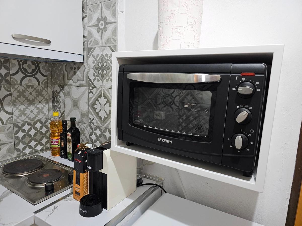 Vibe Studio Apartment ติรานา ภายนอก รูปภาพ